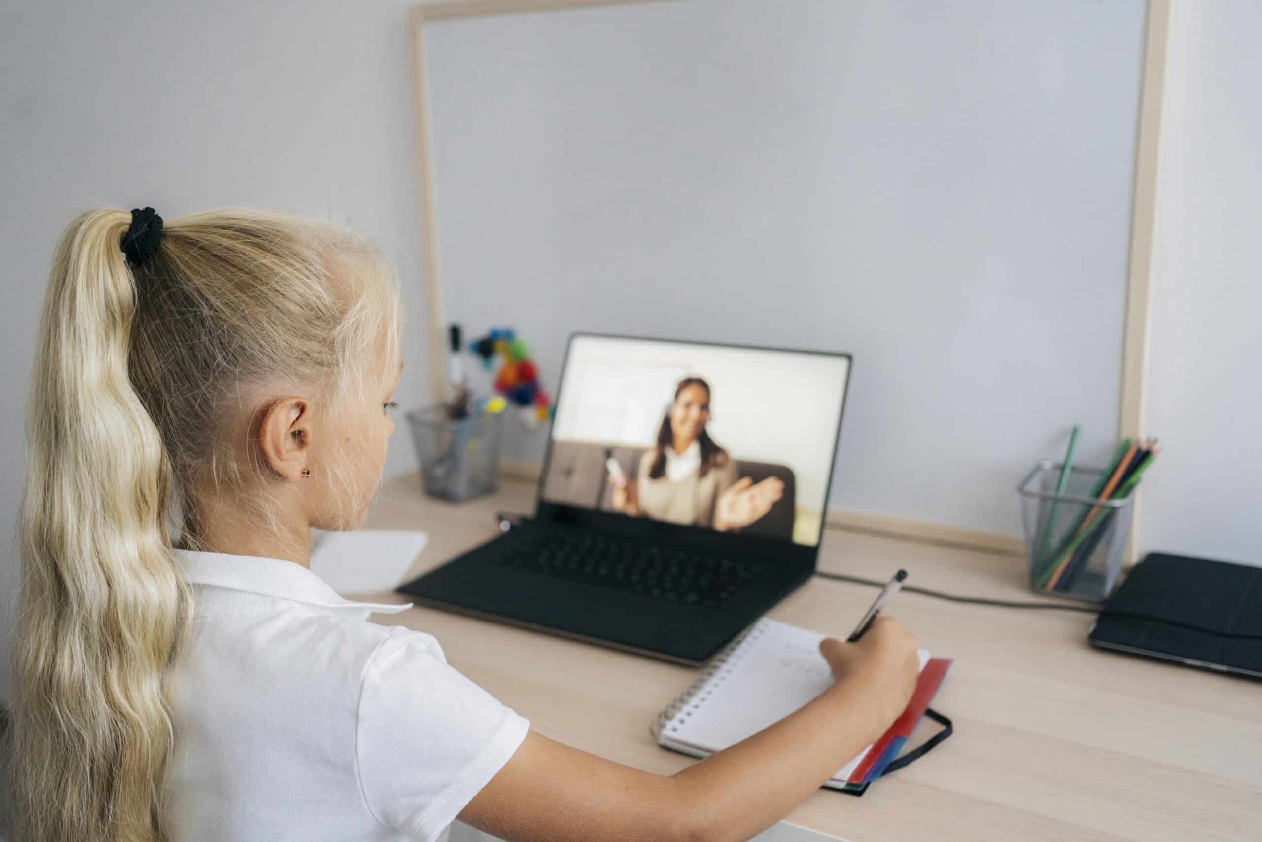Discover the top benefits of private tutoring, from personalised learning to improved grades. Learn why one-on-one support works with Tutor Coach America.